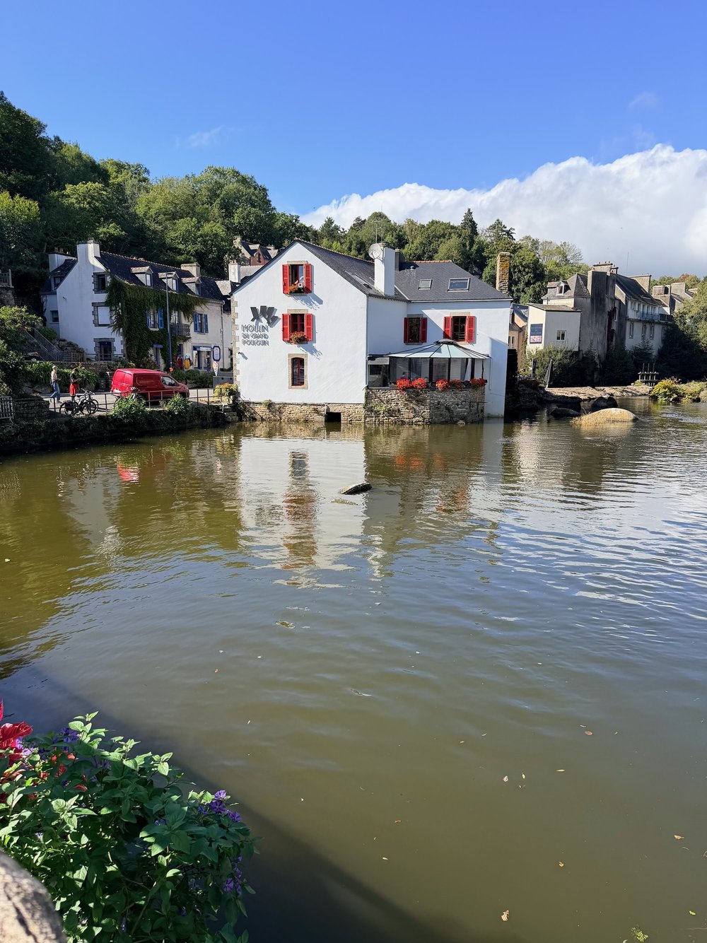 Balade à Pont-Aven avec le dernier iPhone