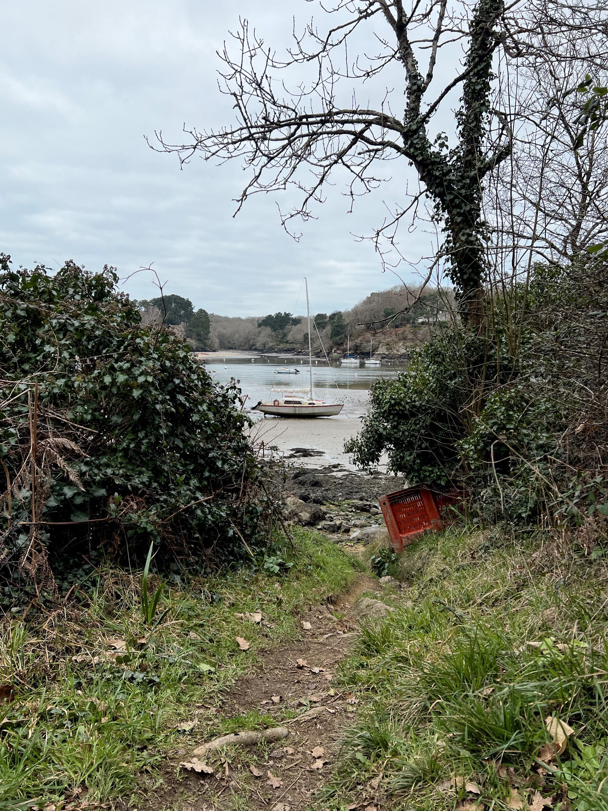 Le sentier côtier de Rosbraz en hiver